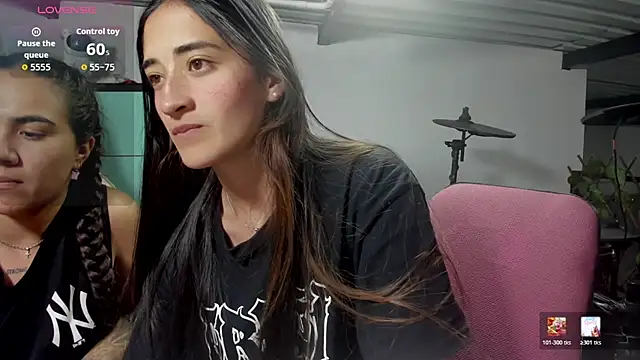 Snapshot of VictoriaHoneyy chatting on 06-26-26, 02:28 VictoriaHoneyy online show from 06-26-26, 02:28