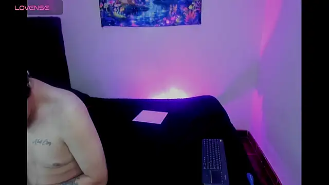 Snapshot of lunaa_rayy420 chatting on 05-16-26, 01:59 lunaa rayy420 online show from 05-16-26, 01:59