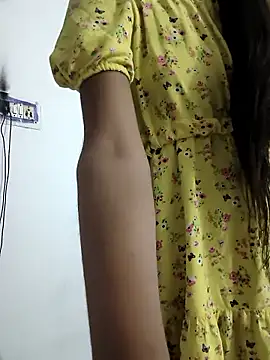 Snapshot of Cute-Natashaa chatting on 05-25-26, 04:06 Cute-Natashaa online show from 05-25-26, 04:06