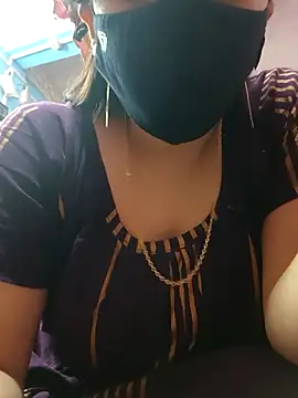 Snapshot of diyabannerjee chatting on 02-25-26, 02:23 diyabannerjee online show from 02-25-26, 02:23