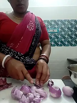 Hot-Tinaa online show from 03-24-26, 03:01