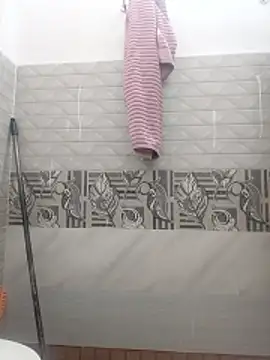 Hot-Tinaa online show from 04-04-26, 06:53