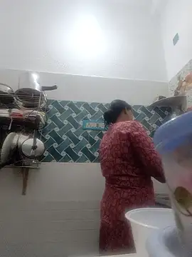 Hot-Tinaa online show from 04-10-26, 04:19