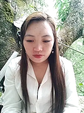 Snapshot of lia-coy chatting on 04-21-26, 02:51 lia-coy online show from 04-21-26, 02:51