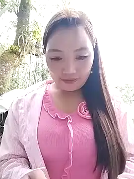 Snapshot of lia-coy chatting on 04-19-26, 11:07 lia-coy online show from 04-19-26, 11:07