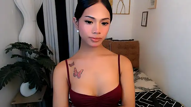 PrettyChloe Ts online show from 06-14-26, 03:57