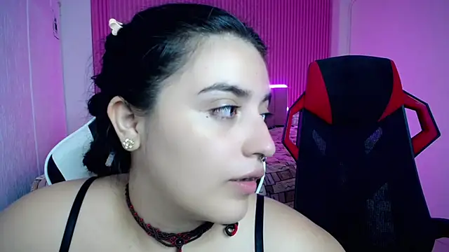 Snapshot of sonic_jess07 chatting on 06-07-26, 11:43 sonic jess07 online show from 06-07-26, 11:43