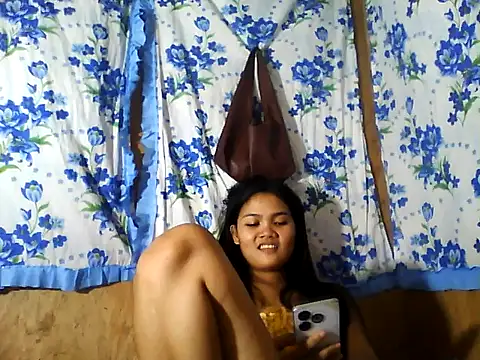 PinaySkinnyJust18 online show from 06-27-26, 12:22