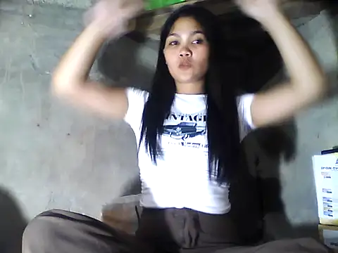 PinaySkinnyJust18 online show from 07-17-26, 02:14