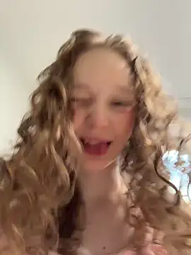 outside rosy online show from 04-10-26, 04:58