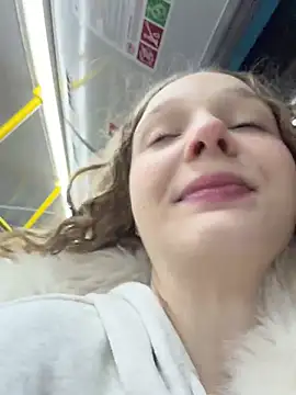 outside rosy online show from 04-27-26, 08:40