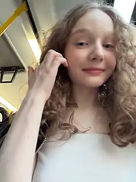 outside rosy online show from 03-30-26, 04:08