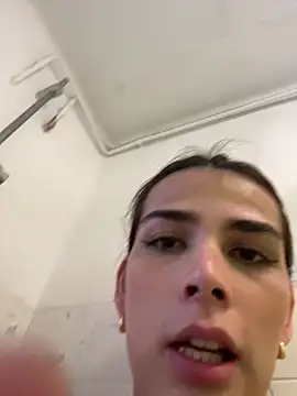 Lily WellGifted online show from 04-21-26, 10:44