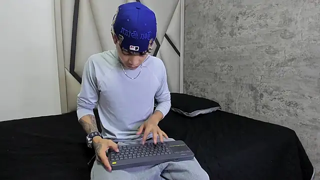 Dogan Renzo0 online show from 02-01-26, 11:30