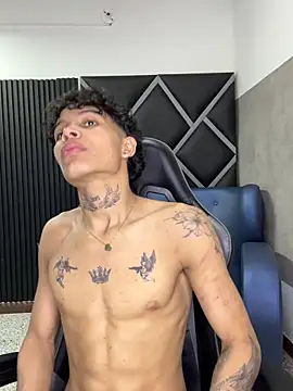 Dogan Renzo0 online show from 02-09-26, 08:51