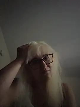 Ashlovescannabis online show from 07-16-26, 12:57