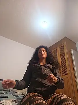 auroracandelax online show from 02-08-26, 12:52