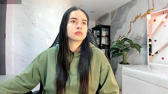 Snapshot of Qetsyah_tf chatting on 02-21-26, 12:51 Qetsyah tf online show from 02-21-26, 12:51