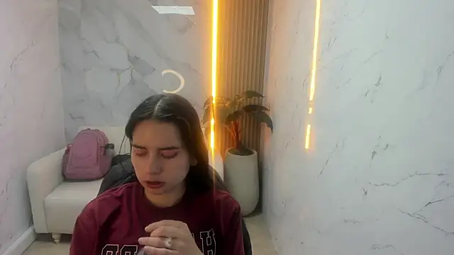 Snapshot of Qetsyah_tf chatting on 02-07-26, 01:35 Qetsyah tf online show from 02-07-26, 01:35