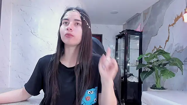 Qetsyah tf online show from 04-02-26, 12:56