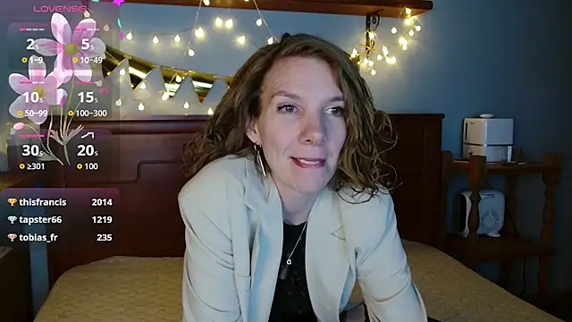 Daisy Lovely online show from 04-08-26, 04:25