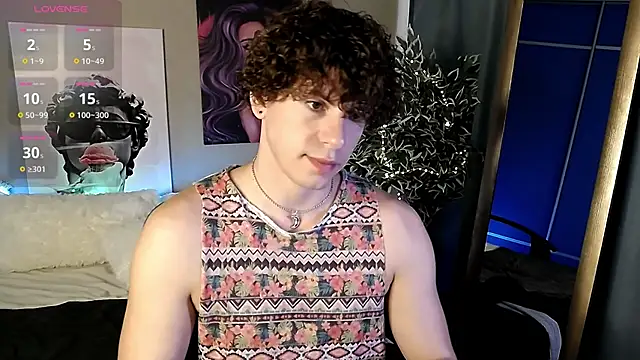 Snapshot of TylerGibson chatting on 06-09-26, 03:40 TylerGibson online show from 06-09-26, 03:40