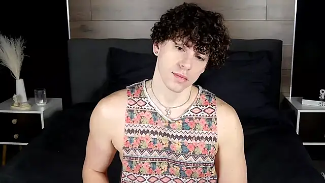 TylerGibson online show from 02-09-26, 04:21