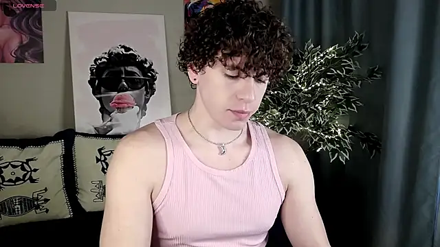 TylerGibson online show from 04-18-26, 03:20