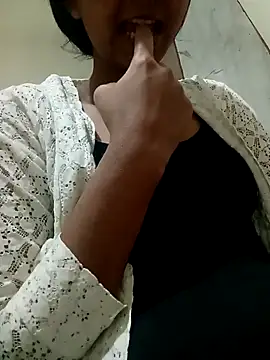 Prajakta123 online show from 02-16-26, 05:11