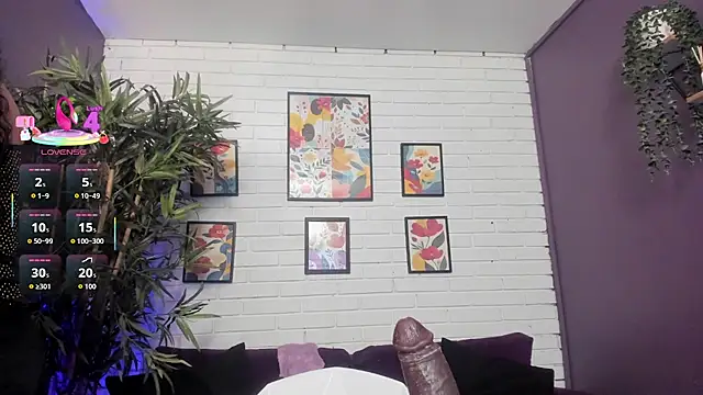 Micaela Jhones online show from 06-17-26, 04:34