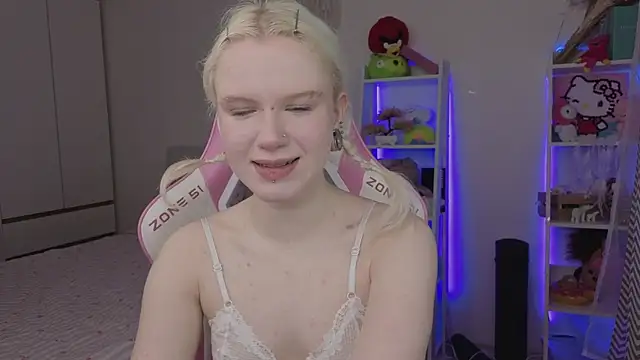 Mia WaterFall online show from 04-01-26, 03:19