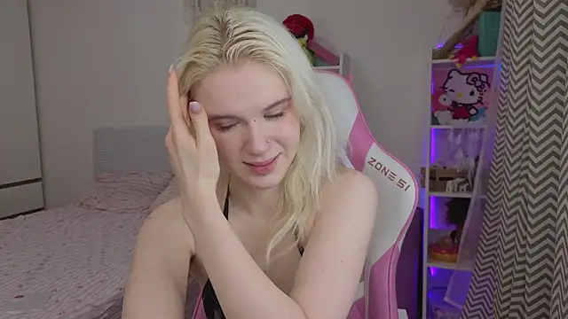 Mia WaterFall online show from 04-06-26, 03:24