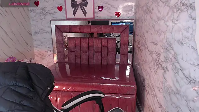 Melisa v online show from 04-15-26, 08:09