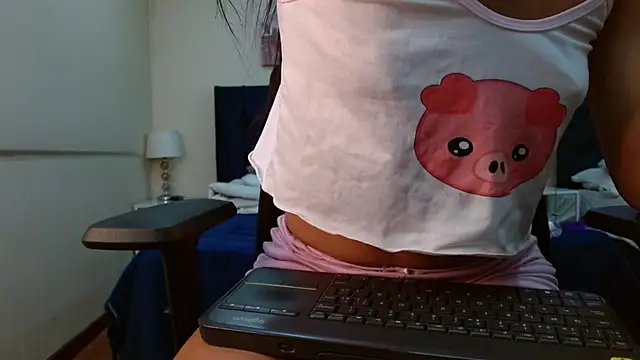 MaddieQuinn online show from 03-18-26, 03:57