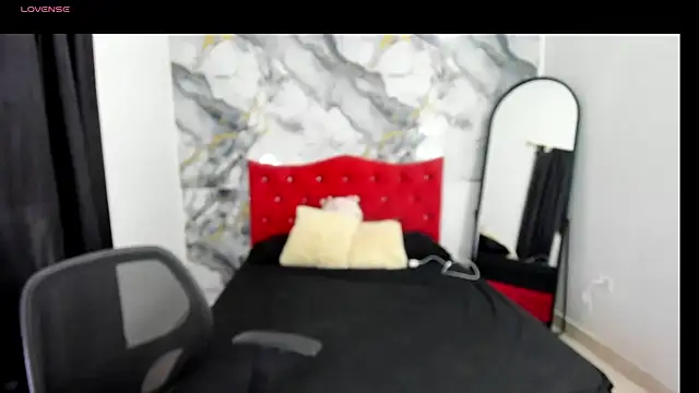 Snapshot of valeri_16 chatting on 05-22-26, 01:14 valeri 16 online show from 05-22-26, 01:14