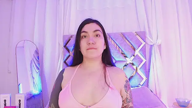 KathiaJenner online show from 06-20-26, 11:04