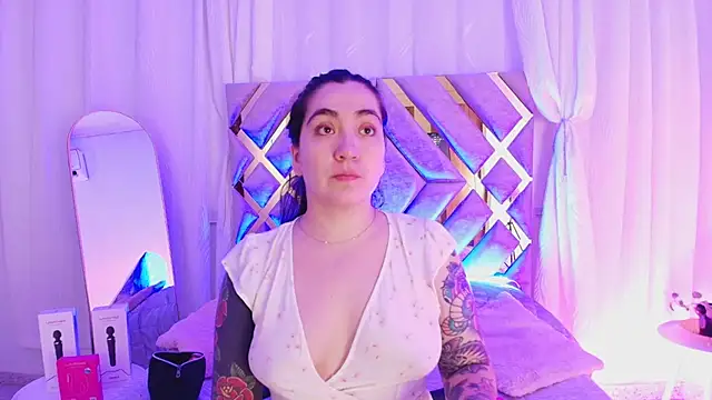KathiaJenner online show from 07-04-26, 11:16