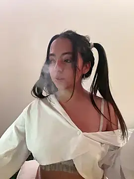 laraa rous online show from 02-06-26, 12:28