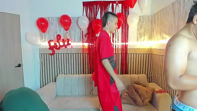 Snapshot of friendslikeplay chatting on 02-14-26, 10:10 friendslikeplay online show from 02-14-26, 10:10