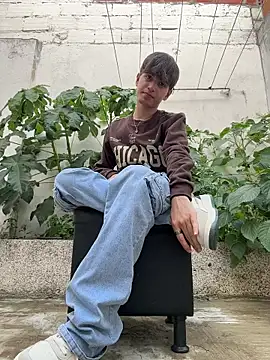 Naim TheKing online show from 03-01-26, 09:48