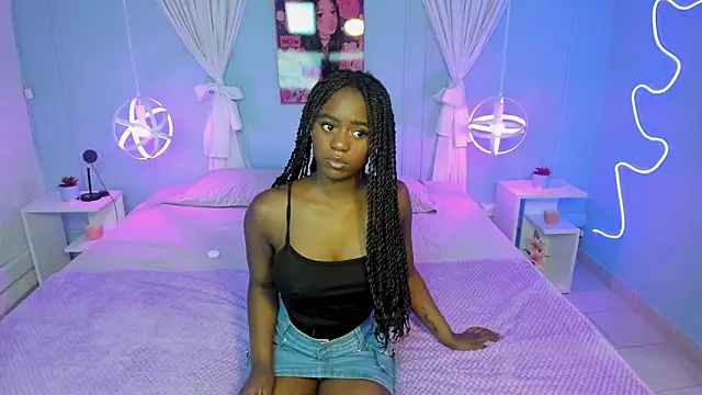 naomi campell online show from 03-01-26, 05:35