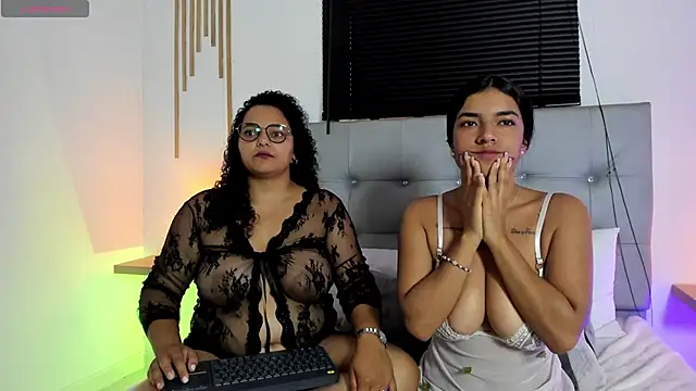 Snapshot of _kimmygrey chatting on 03-03-26, 07:32 kimmygrey online show from 03-03-26, 07:32