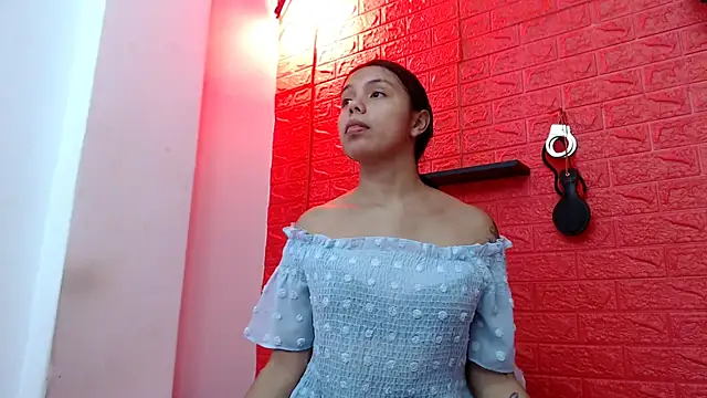 Snapshot of juliette18rose chatting on 02-05-26, 07:43 juliette18rose online show from 02-05-26, 07:43