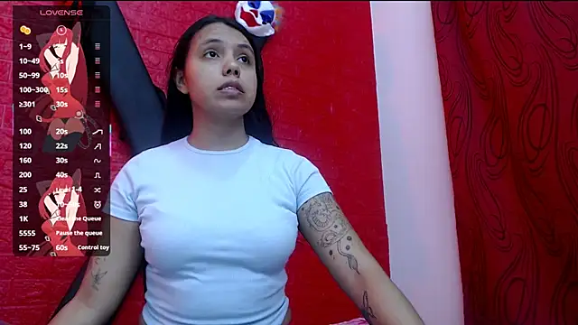 Snapshot of juliette18rose chatting on 02-28-26, 07:57 juliette18rose online show from 02-28-26, 07:57