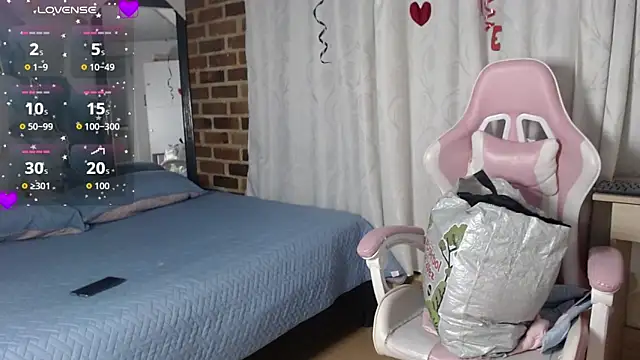 HannaRose- online show from 02-19-26, 03:47