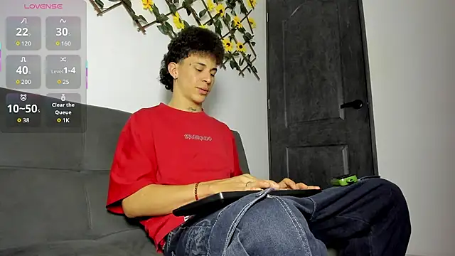 Maxxx bigcockx online show from 03-17-26, 02:03