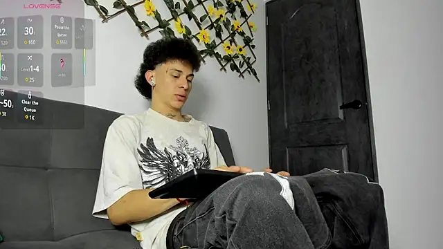 Maxxx bigcockx online show from 03-20-26, 01:28