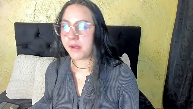 Snapshot of JeniferPowell_nm chatting on 02-23-26, 07:14 JeniferPowell nm online show from 02-23-26, 07:14