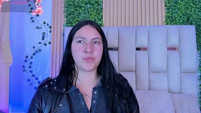 Snapshot of JeniferPowell_nm chatting on 02-25-26, 07:03 JeniferPowell nm online show from 02-25-26, 07:03