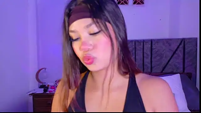 Wendy Mills  online show from 02-21-26, 06:04